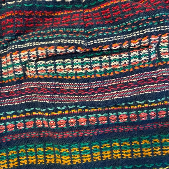 Gap Multi-Colored Woven Shorts - Picture 6 of 7